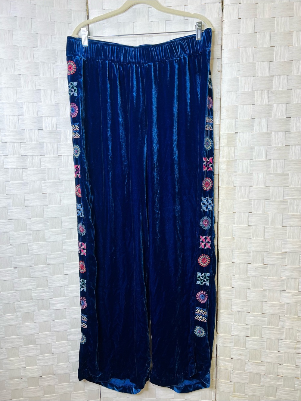 Johnny Was JW Los Angeles Blue Velvet Embroidered Wide Leg Pants XL